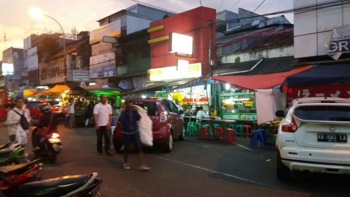 Jalan-Jalan di Pusat Kuliner Pasar Lama Tangerang