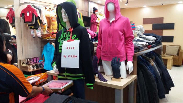 Toko Musim Dingin Terlengkap di Lippo Karawaci Tangerang