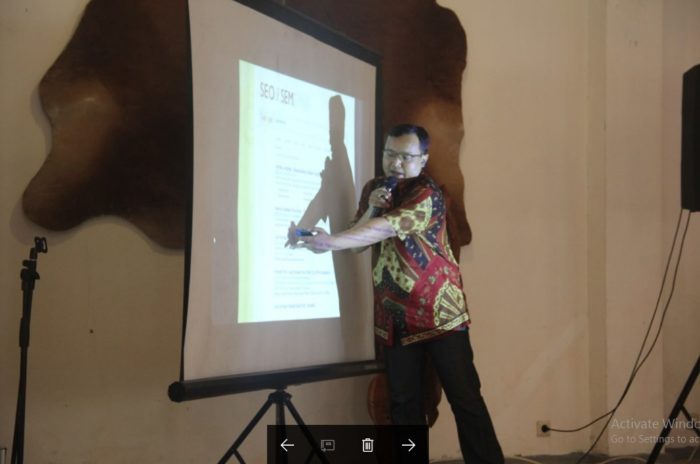 Praktisi SEO Untuk Perusahaan Andreas Agung