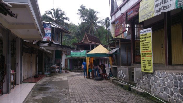 Gua Maria Sendangsono