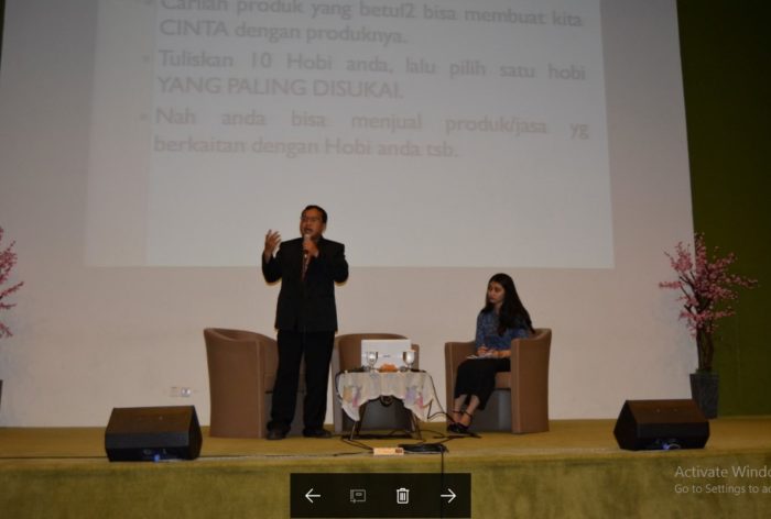 Pembicara Digital Marketing Untuk Perusahaan Andreas Agung