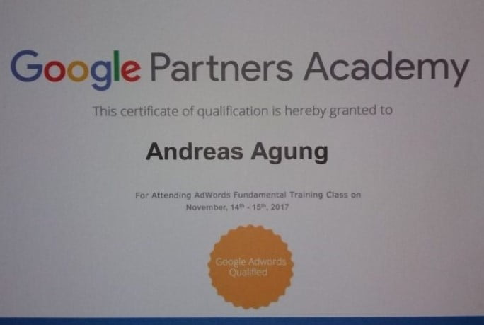 Praktisi SEM Terbaik Indonesia Andreas Agung