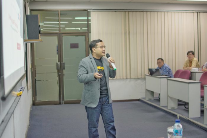 Pembicara Digital Marketing Andreas Agung di Kampus S2 MM Trisakti