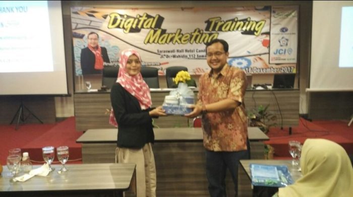 Pembicara Digital Marketing Terbaik di Lampung