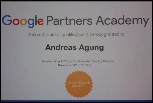 Coach Sosmed Marketing Terbaik Indonesia