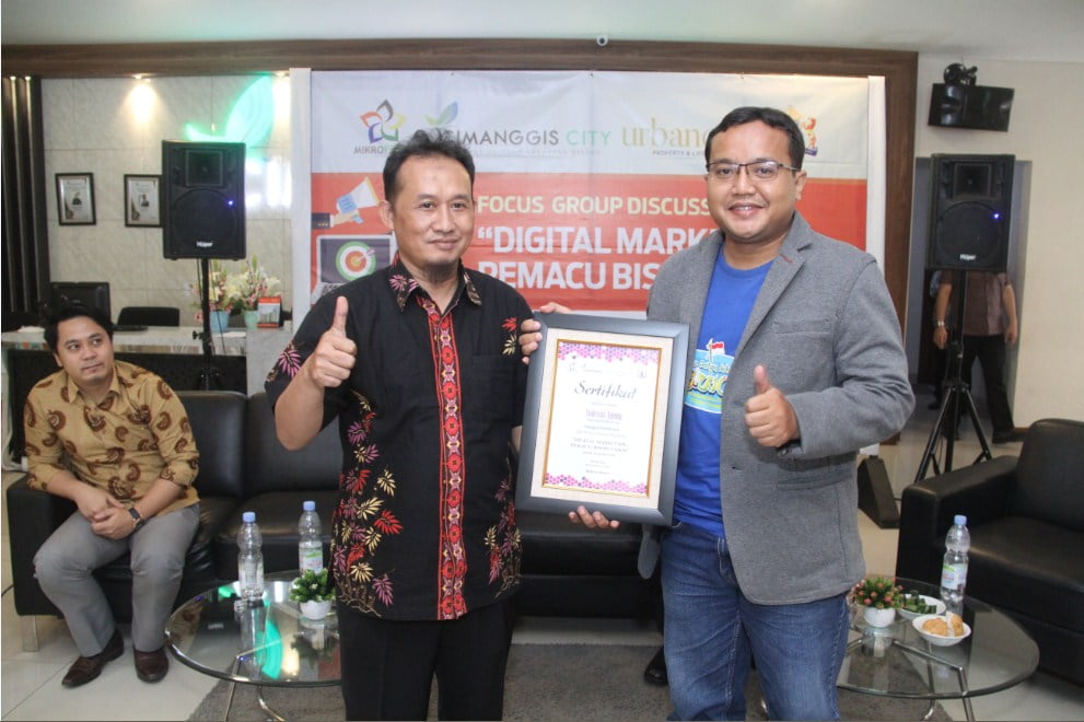 pembicara bisnis online andreas agung