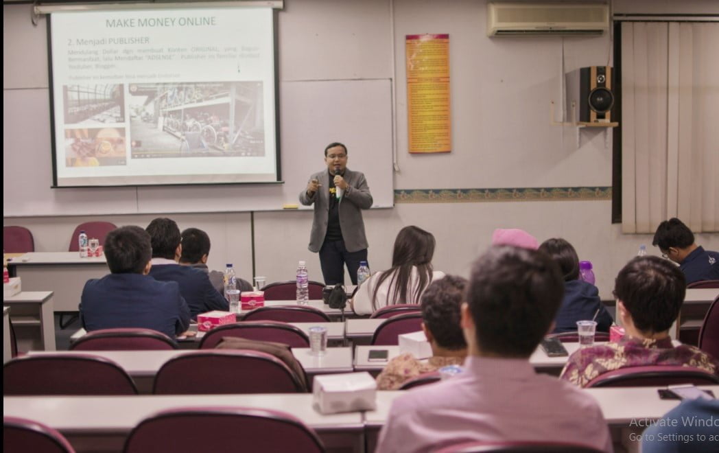 Ahli FB Ads Terbaik Indonesia Andreas Agung