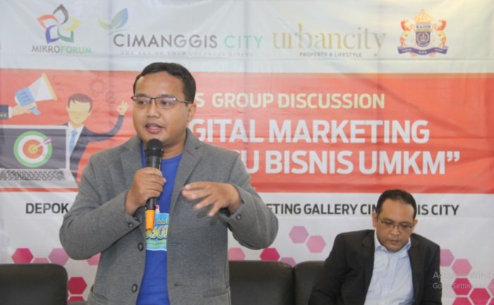 Pembicara Seminar Nasional Kewirausahaan Andreas Agung