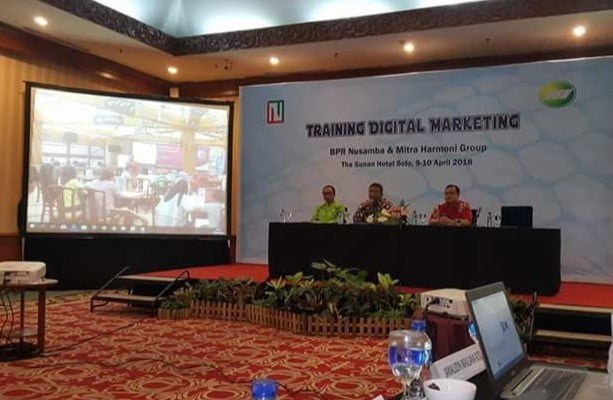 Mencari Pembicara Seminar Terbaik Andreas Agung