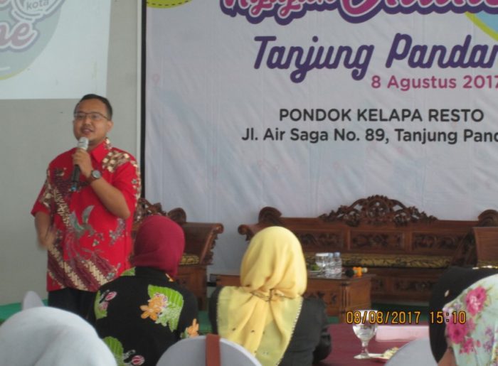 Berapa Honor Pembicara Seminar Andreas Agung
