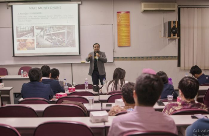 Trainer Muda Berbakat Digital Marketing