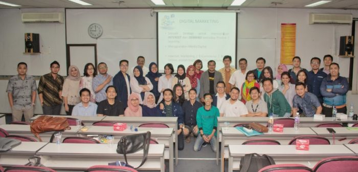 Pembicara Pelatihan Online Marketing Terbaik Indonesia