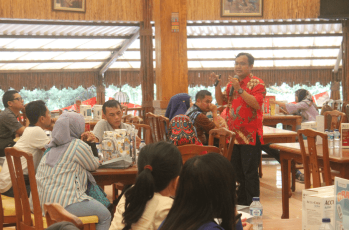 Master SEM Terbaik Indonesia Andreas Agung