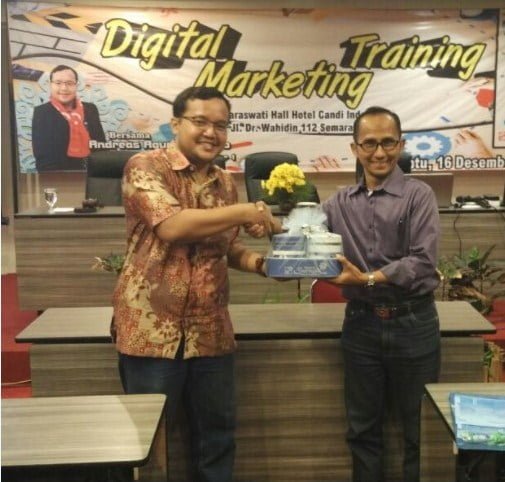 Privat Pemasaran Internet Terbaik Indonesia