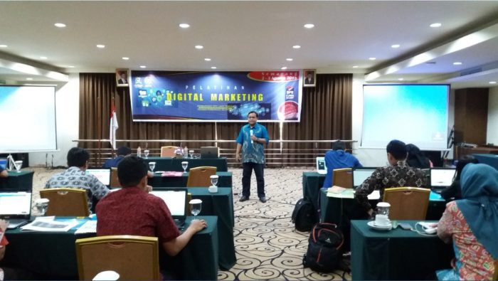 Pelatihan Digital Marketing PERBARINDO Bank BPR