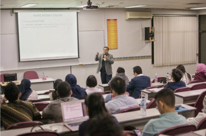 In House Training Digital Marketing utk Karyawan