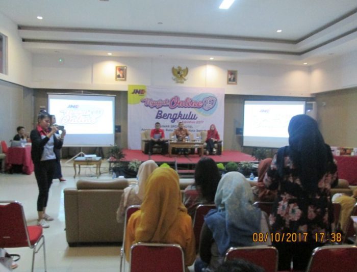 Pembicara Internet Marketing Terbaik untuk UKM