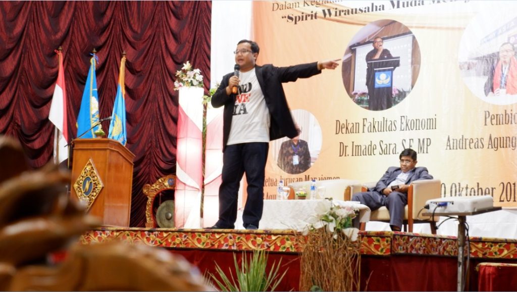Seminar Bisnis Online Universitas Warmadewa