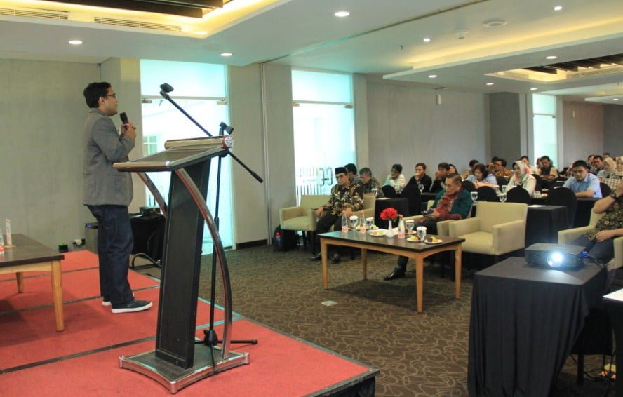 Pembicara Internet Marketing Terfavorit di Kotamobagu