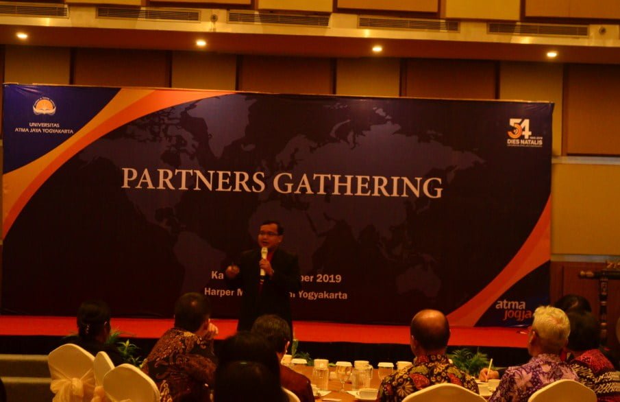 Pelatih Digital Marketing Terbaik di Indonesia