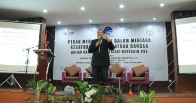 Trainer Seminar Digital Marketing PT Pfizer Indonesia