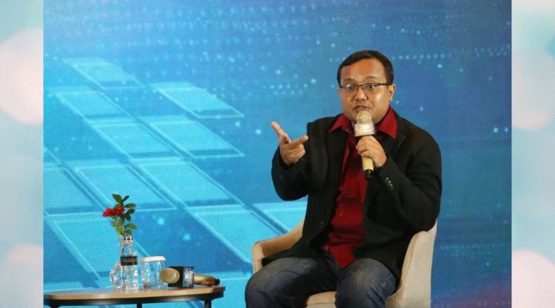 Pembicara Digital Marketing Seminar Digitalisasi UMKM dari Investortrust