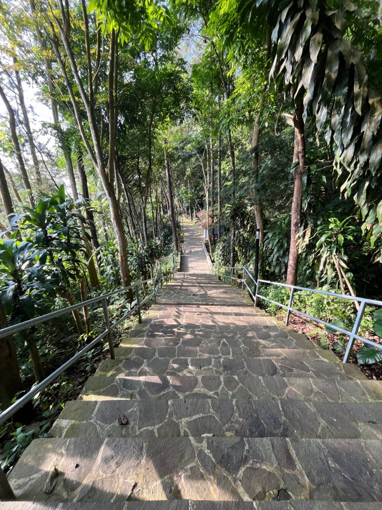 Gua Maria Sawer Rahmat, Cisantana, Kuningan, Jawa Barat