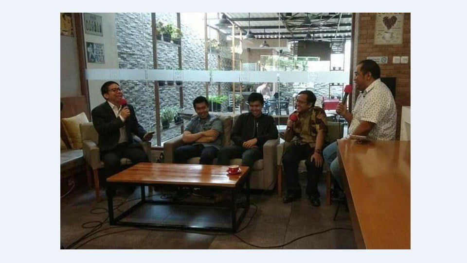 Andreas Agung Narasumber Heartline Radio